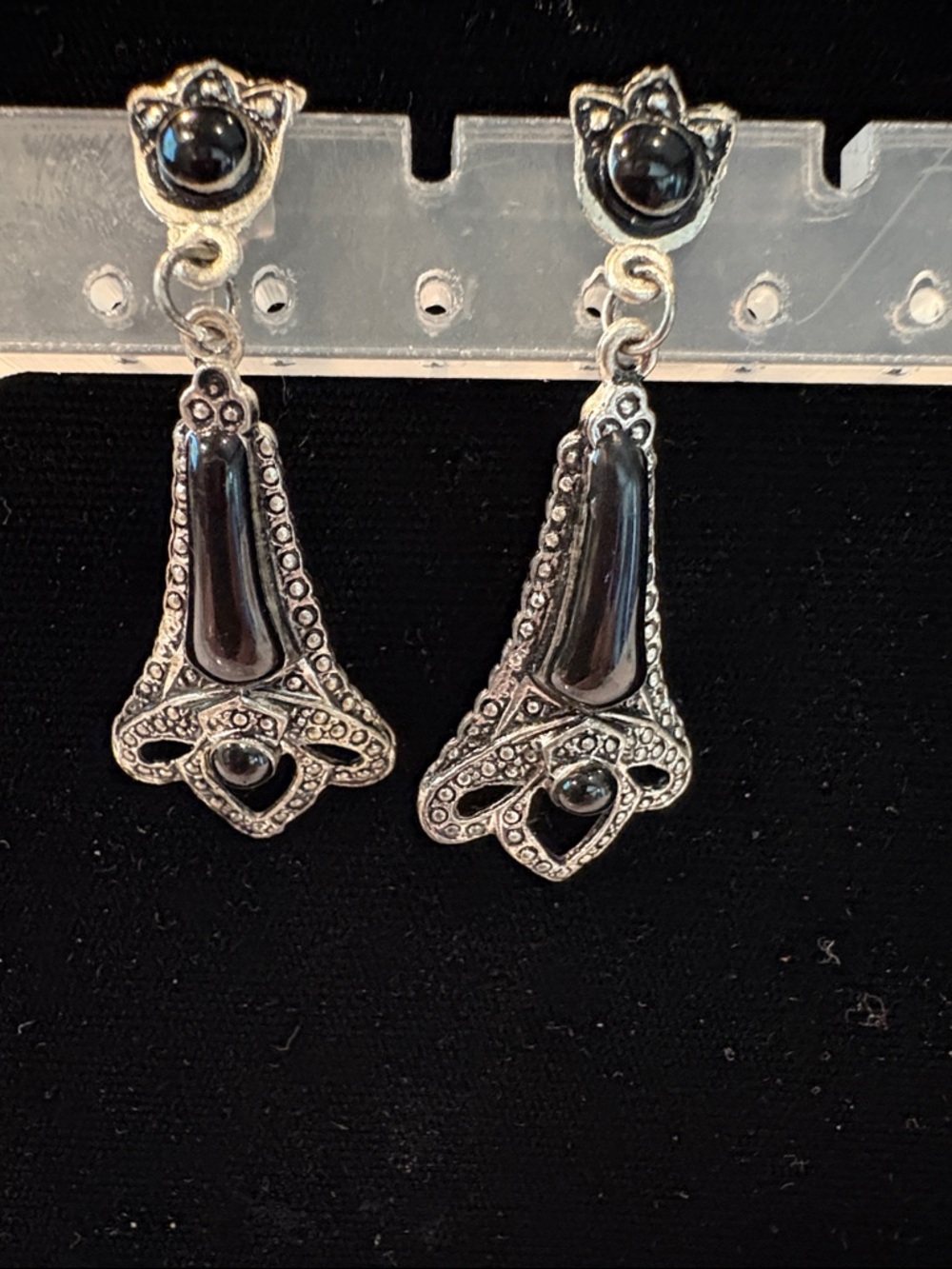 Source Unknown Silver-Tone Black Glass Filigree Drop Earrings